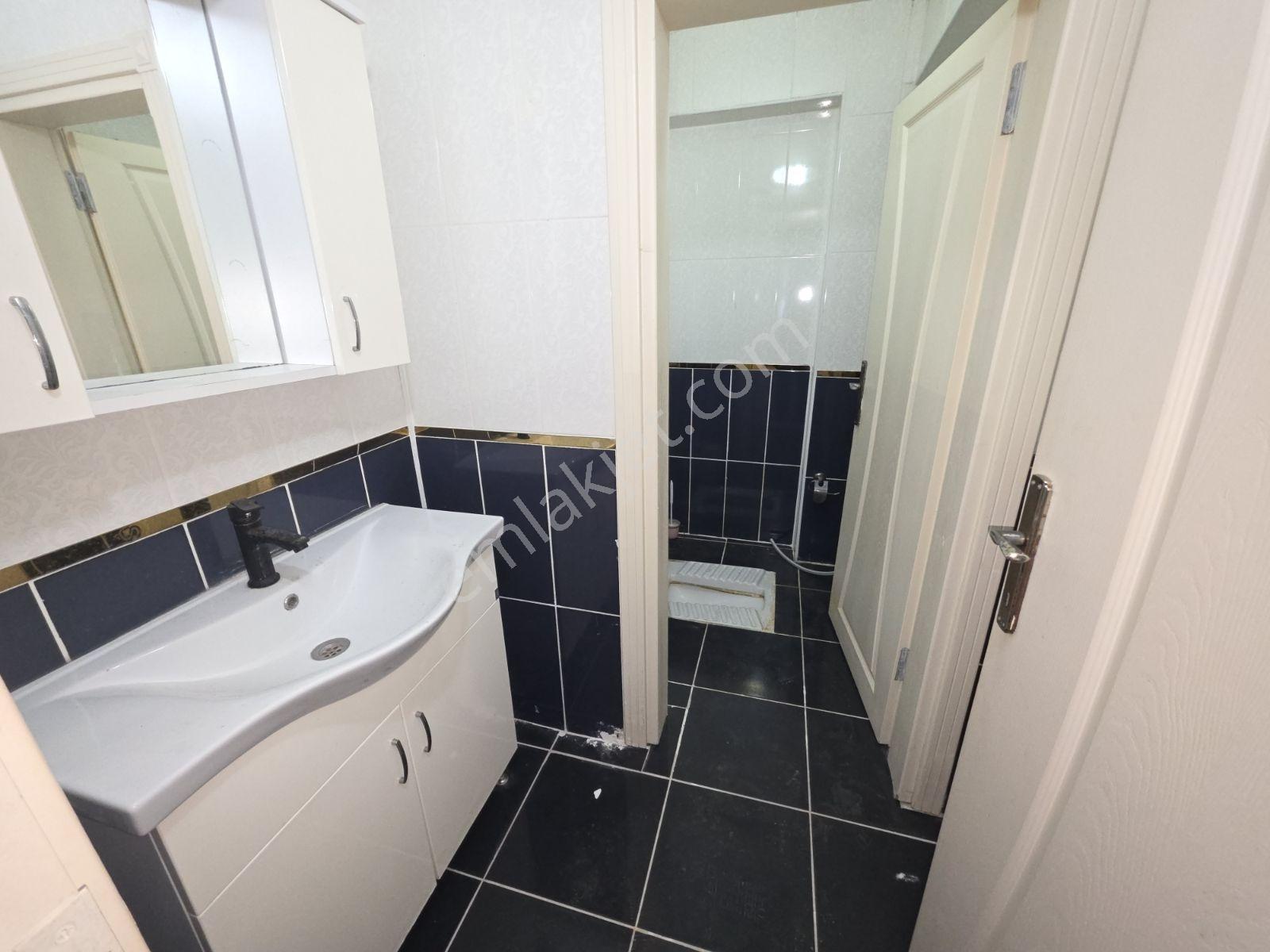 Aşağıaziziye Mahlesi Aziziye Yolu 3+1 125 M2 Kombi Petekli - Görsel 17