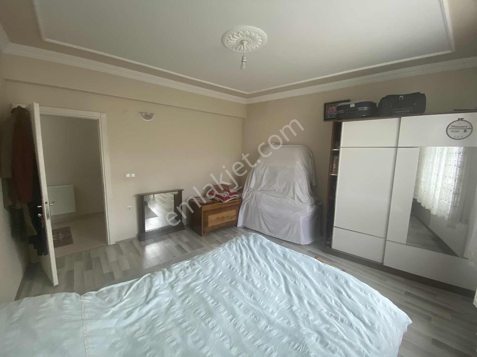 Güneş Emlak'tan Satılık 300 M2 Dubleks Daire 6+1+teras - Görsel 17