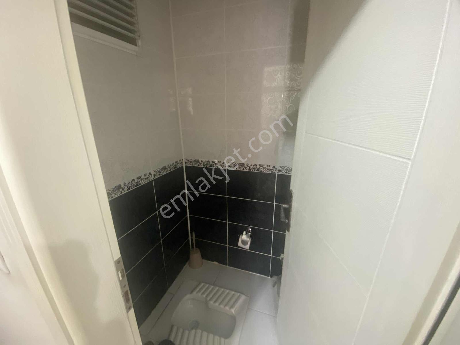 Güneş Emlak'tan Satılık 300 M2 Dubleks Daire 6+1+teras - Görsel 31
