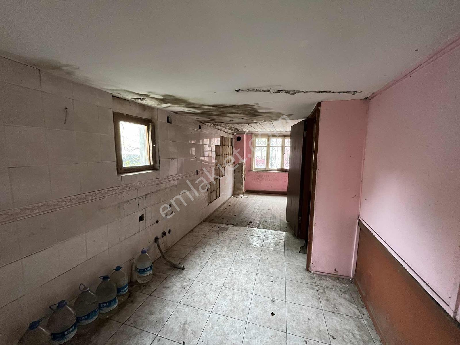 Sarıyer Büyükdere De Komple Satılık Boğaz Manzaralı Triplex Bina - Görsel 17