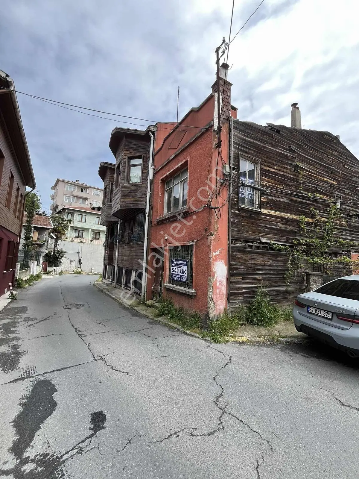 Sarıyer Büyükdere De Komple Satılık Boğaz Manzaralı Triplex Bina - Görsel 5