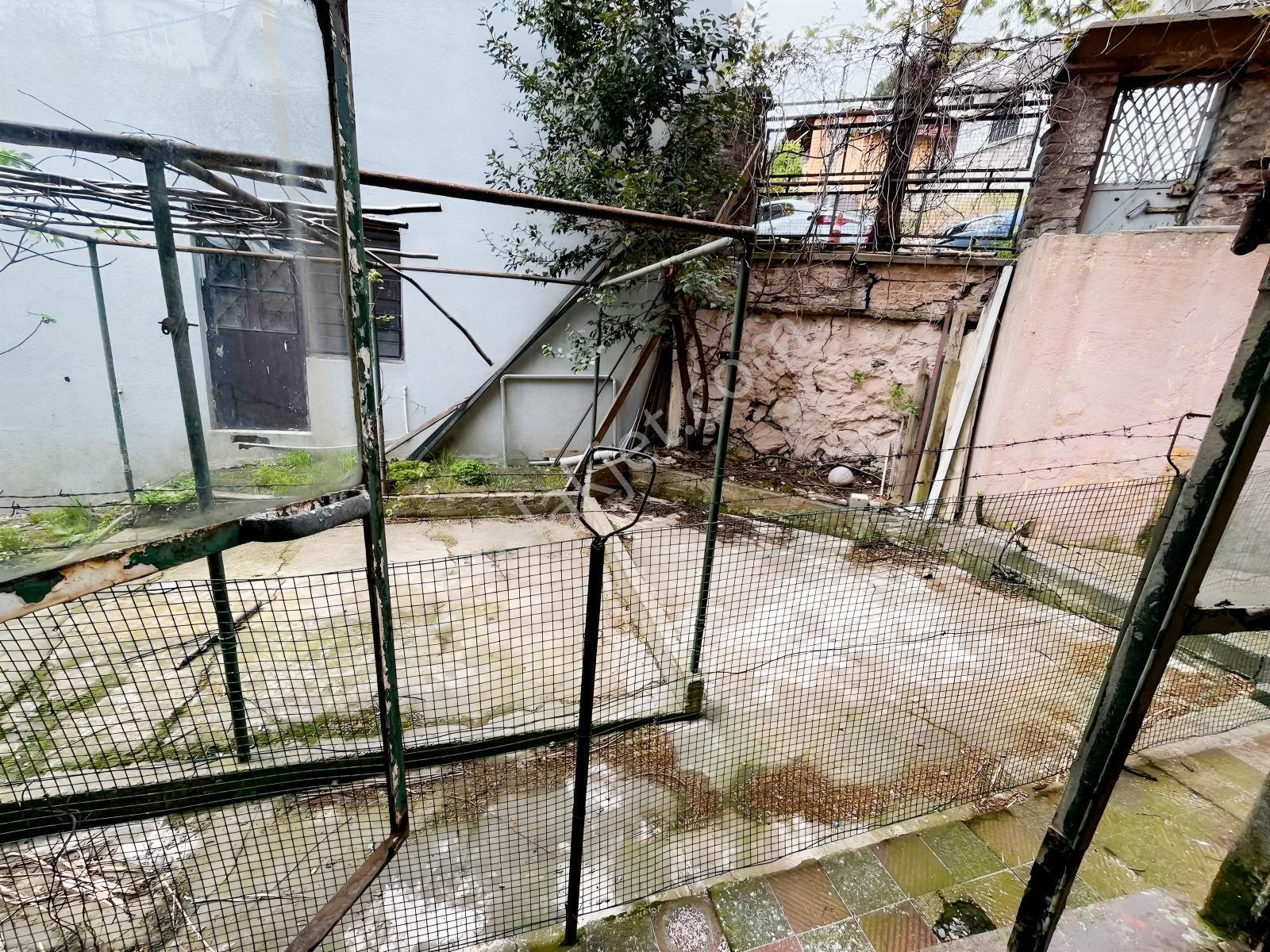 Sarıyer Büyükdere De Komple Satılık Boğaz Manzaralı Triplex Bina - Görsel 30