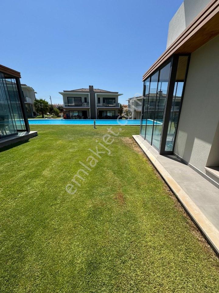 İzmir Çeşme Şifne Deniz Manzaralı Ortak Havuzlu Sitede Dubleks - Görsel 19