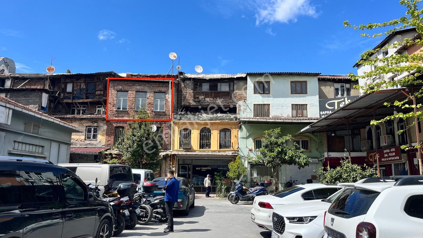 Eminönü Mercan Büyük Valide Handa 25 M² Asma Katlı Ofis Atölye - Görsel 11