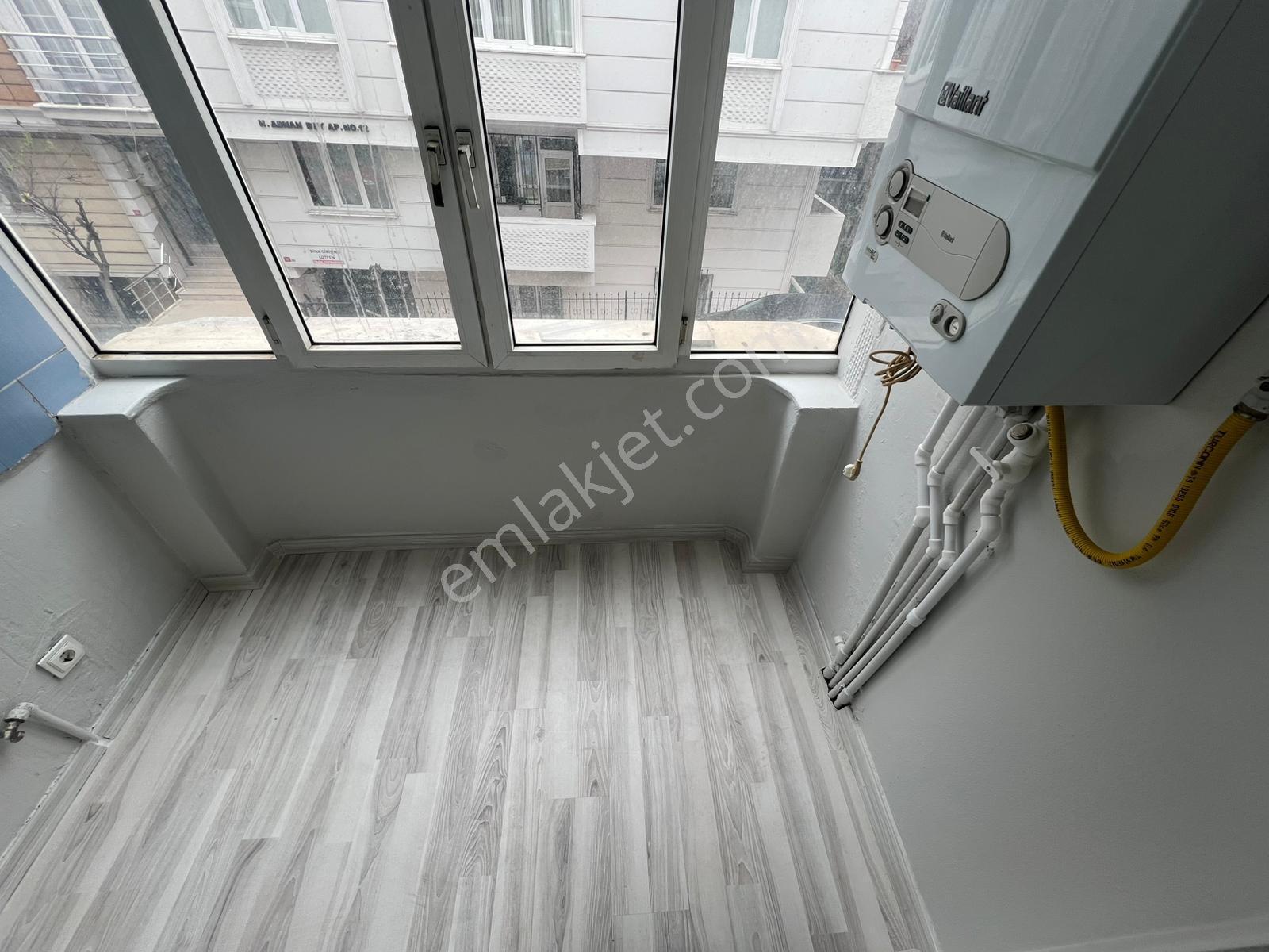 Pegaas'tan Üniversite Mah. Metrobüse Yakın 3+1 Kiralık Daire** - Görsel 22
