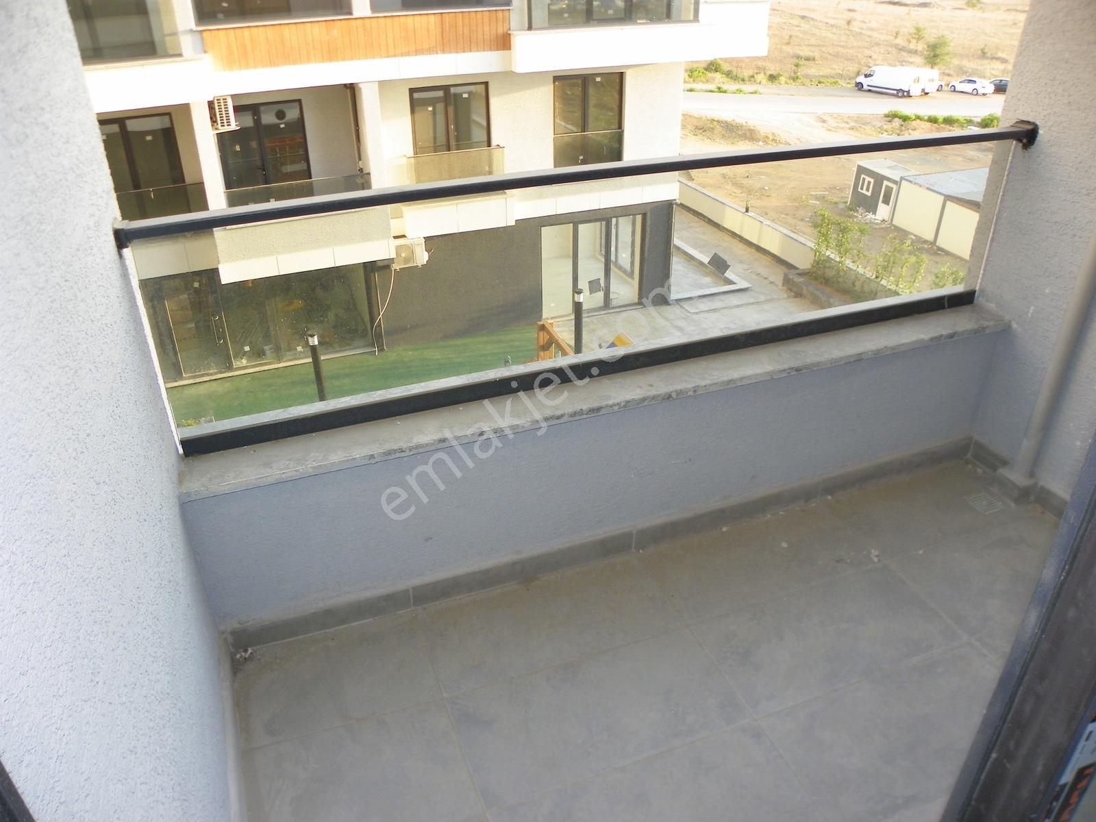 Çayırova Birr Şehir 3.etap Sitesinde Kiralık Sıfır 2+1 Daire - Görsel 32
