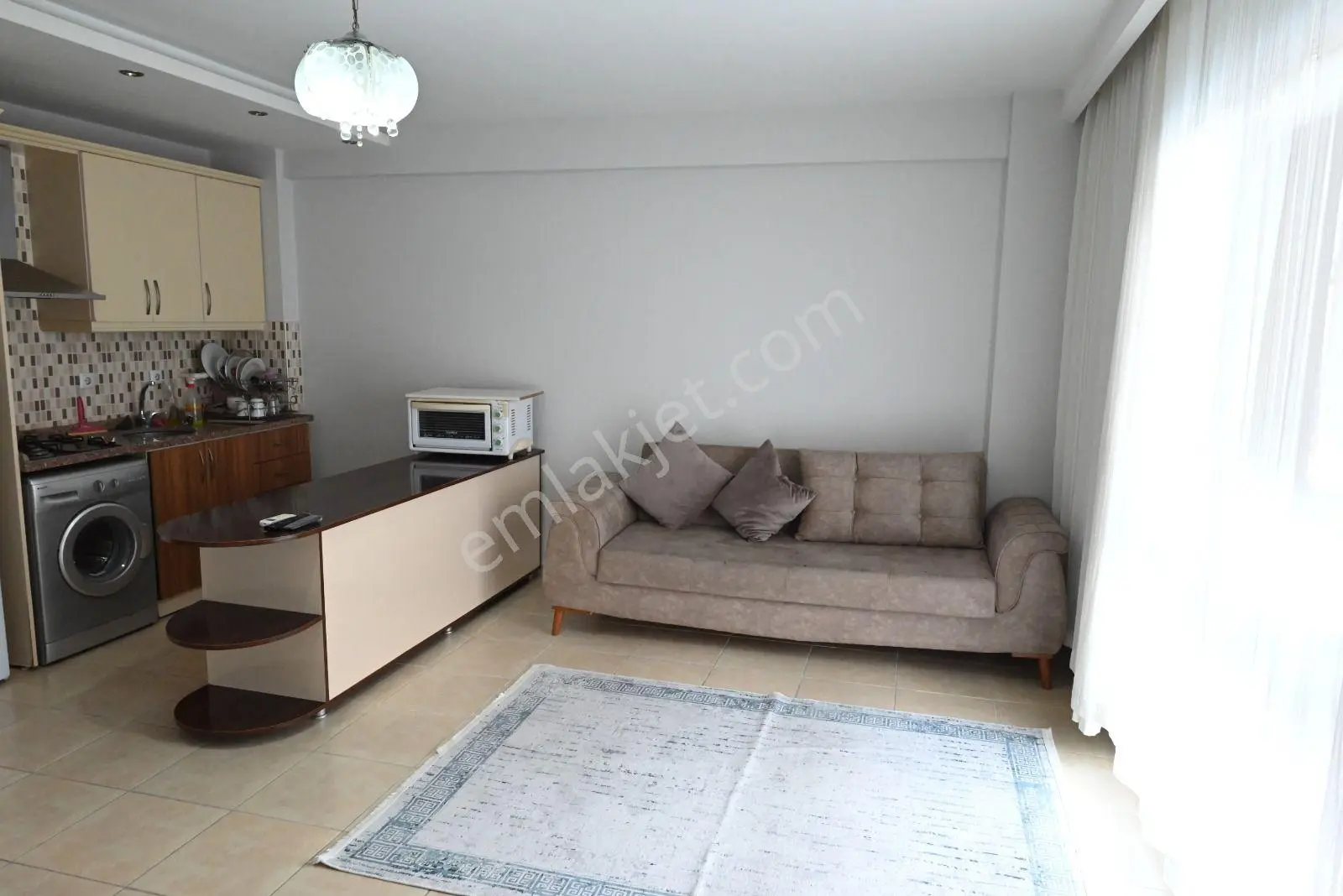 Üstünkent'ten Çiftlikköy'de Full Eşyalı Ferah Oturumlu 1+1 Daire - Görsel 5