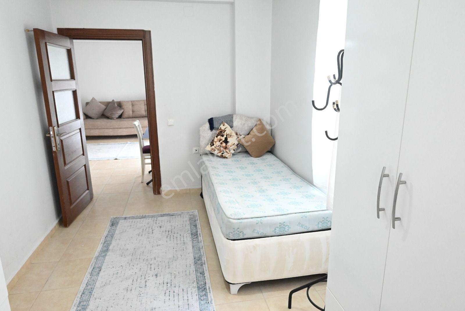 Üstünkent'ten Çiftlikköy'de Full Eşyalı Ferah Oturumlu 1+1 Daire - Görsel 25