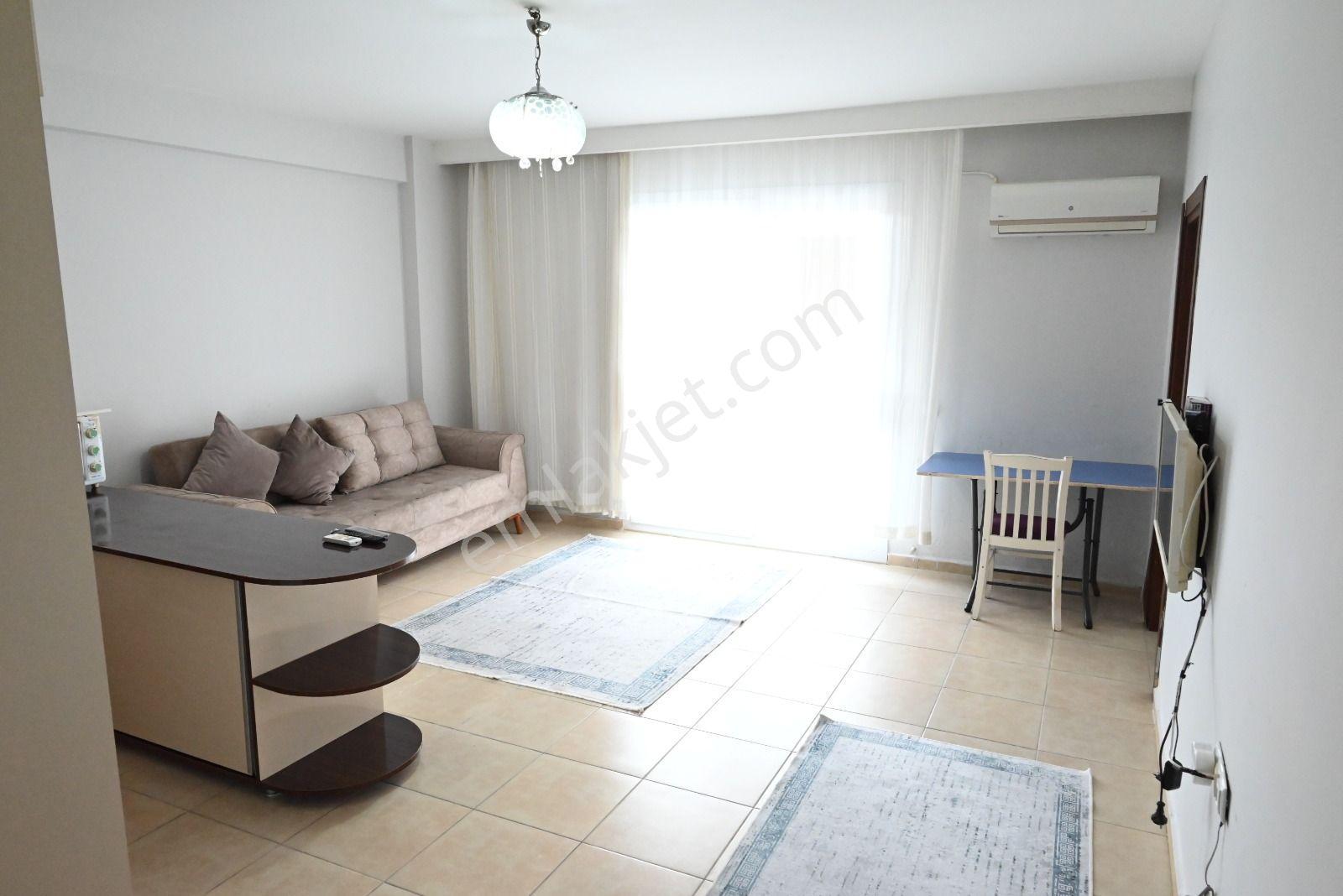 Üstünkent'ten Çiftlikköy'de Full Eşyalı Ferah Oturumlu 1+1 Daire - Görsel 15