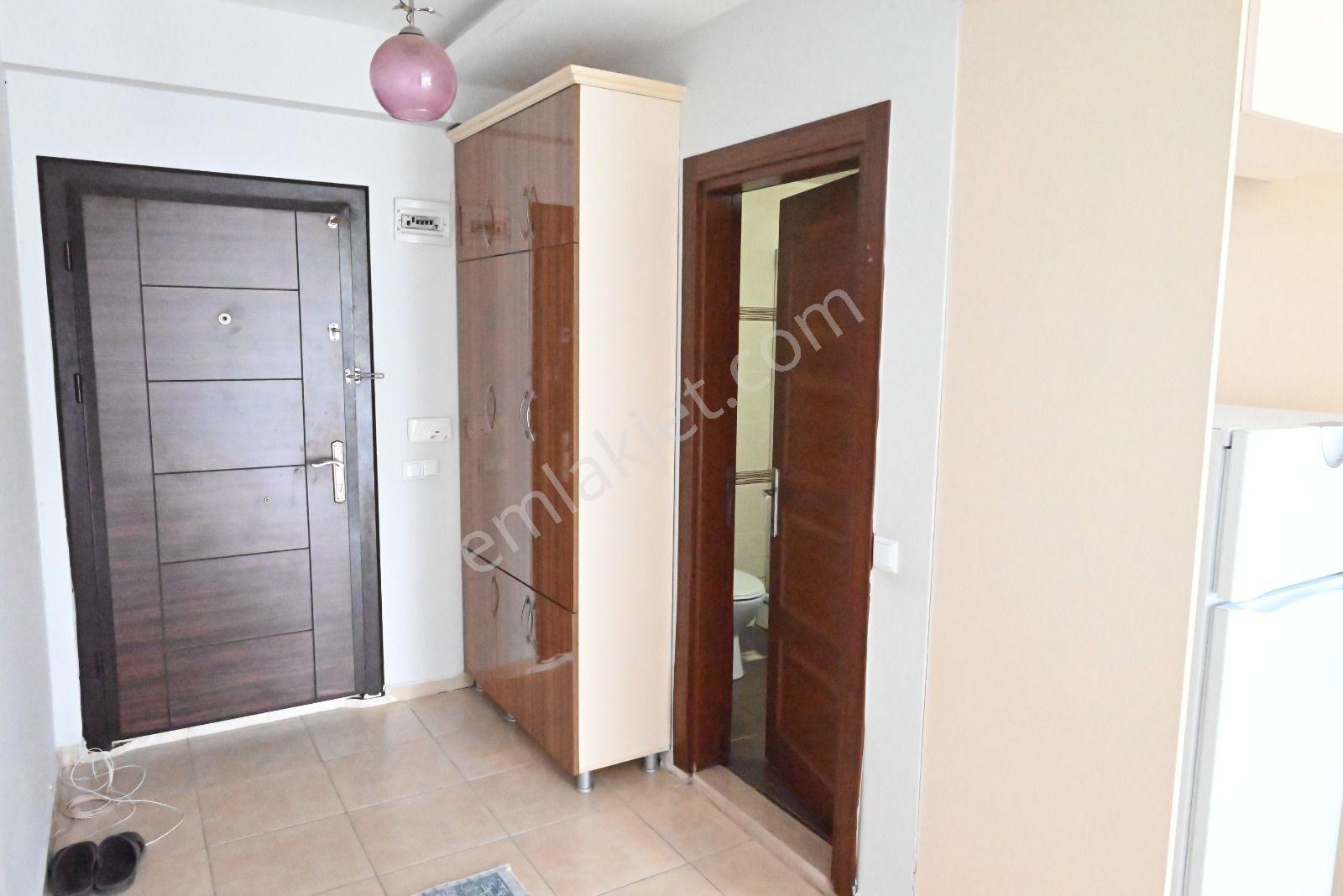 Üstünkent'ten Çiftlikköy'de Full Eşyalı Ferah Oturumlu 1+1 Daire - Görsel 22