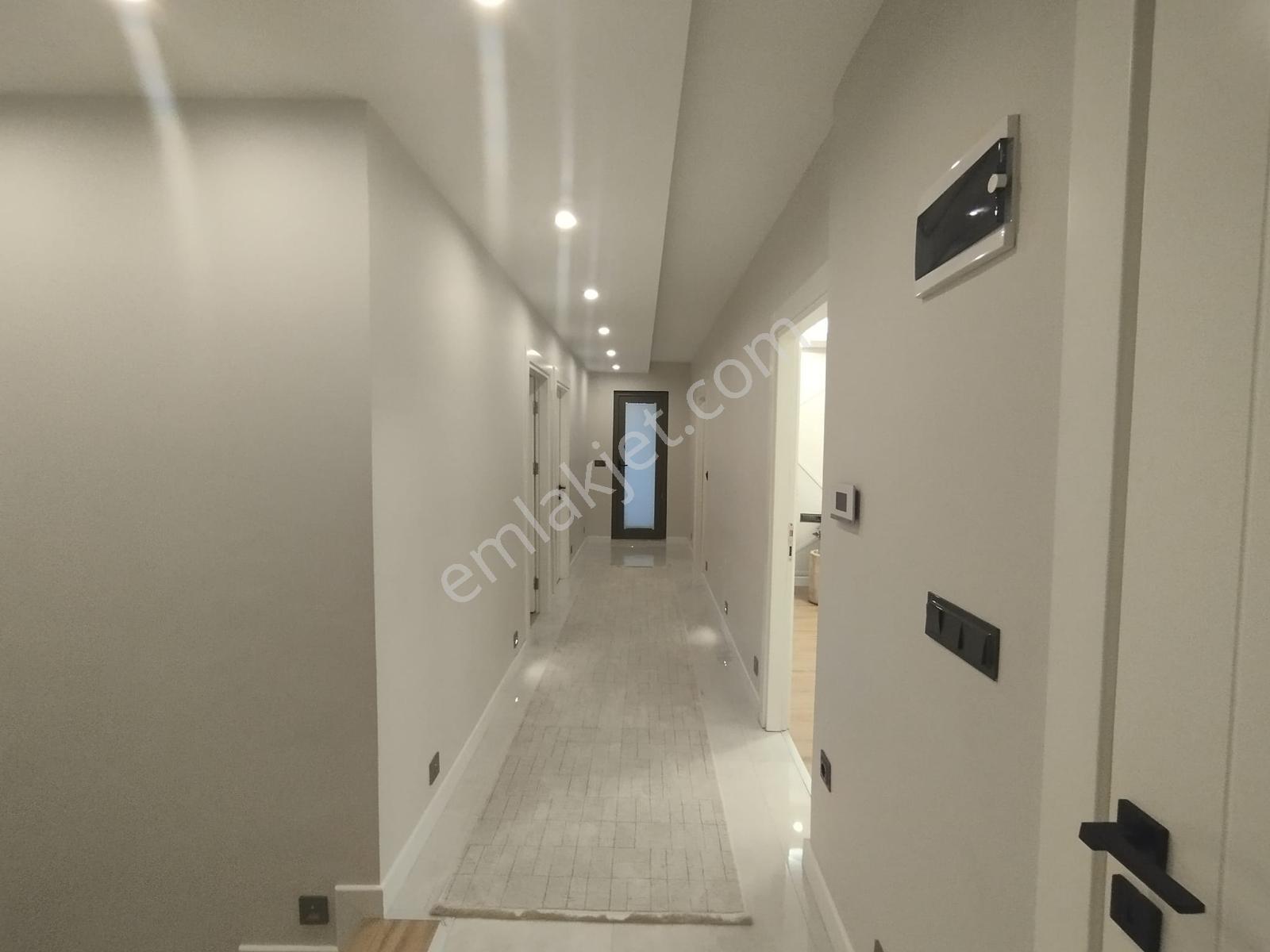 Yunuseli Kamelya Cd Üzeri Mimar Tasarımlı Satılık Lüks Villa - Görsel 13