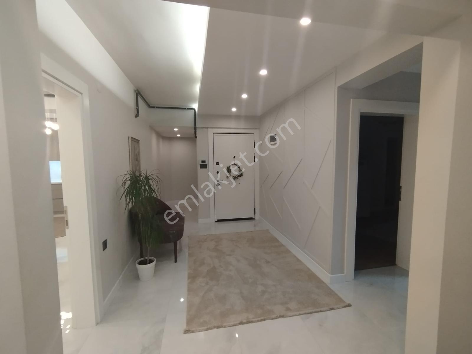 Yunuseli Kamelya Cd Üzeri Mimar Tasarımlı Satılık Lüks Villa - Görsel 9