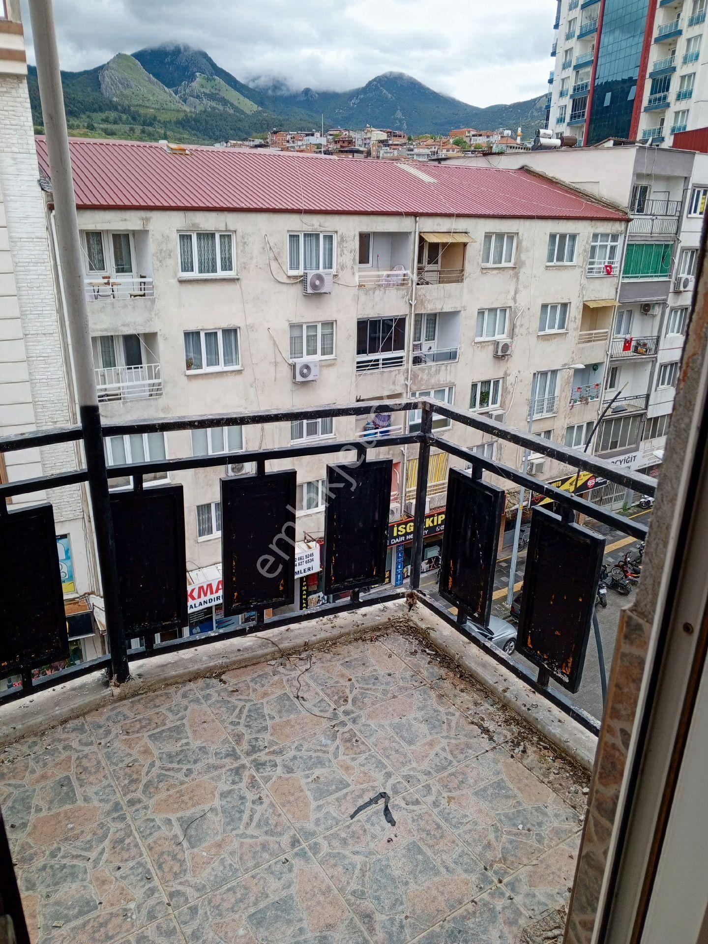 Yeliz'den Manisa Soma Merkezde Uygun Fiyata 3+1 Satılık Daire - Görsel 7