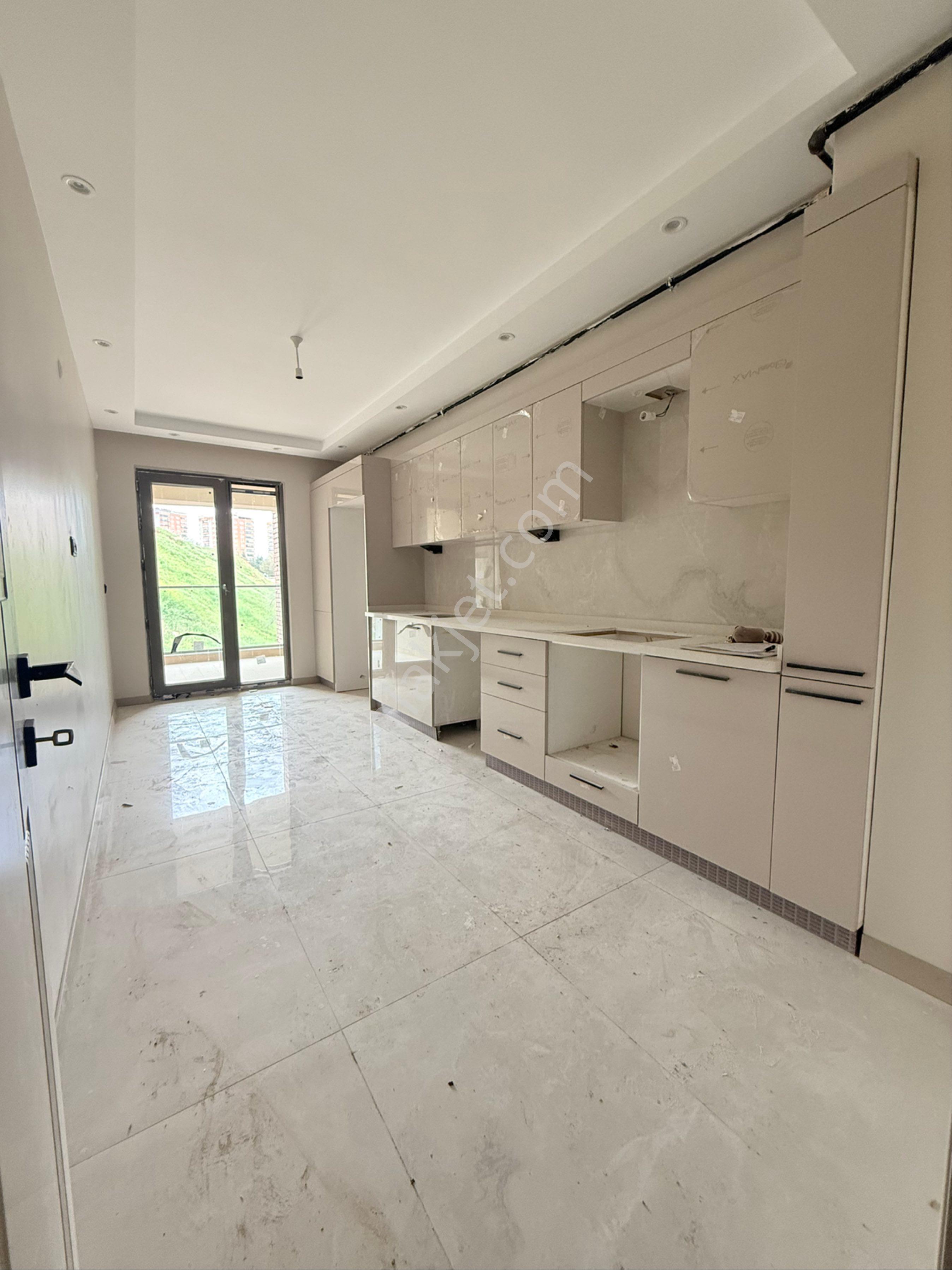 M-19 Gültepe Mahallesi Site İçi Sıfır Satılık 3+1 Ebeveyn Banyolu Daire - Görsel 2