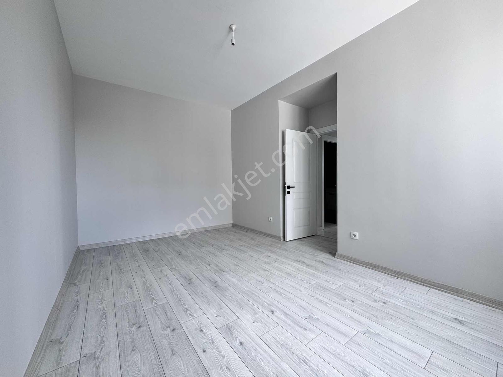 Sancaktepe Turan Towers 2+1 Satılık Geniş Ara Kat Daire - Görsel 15