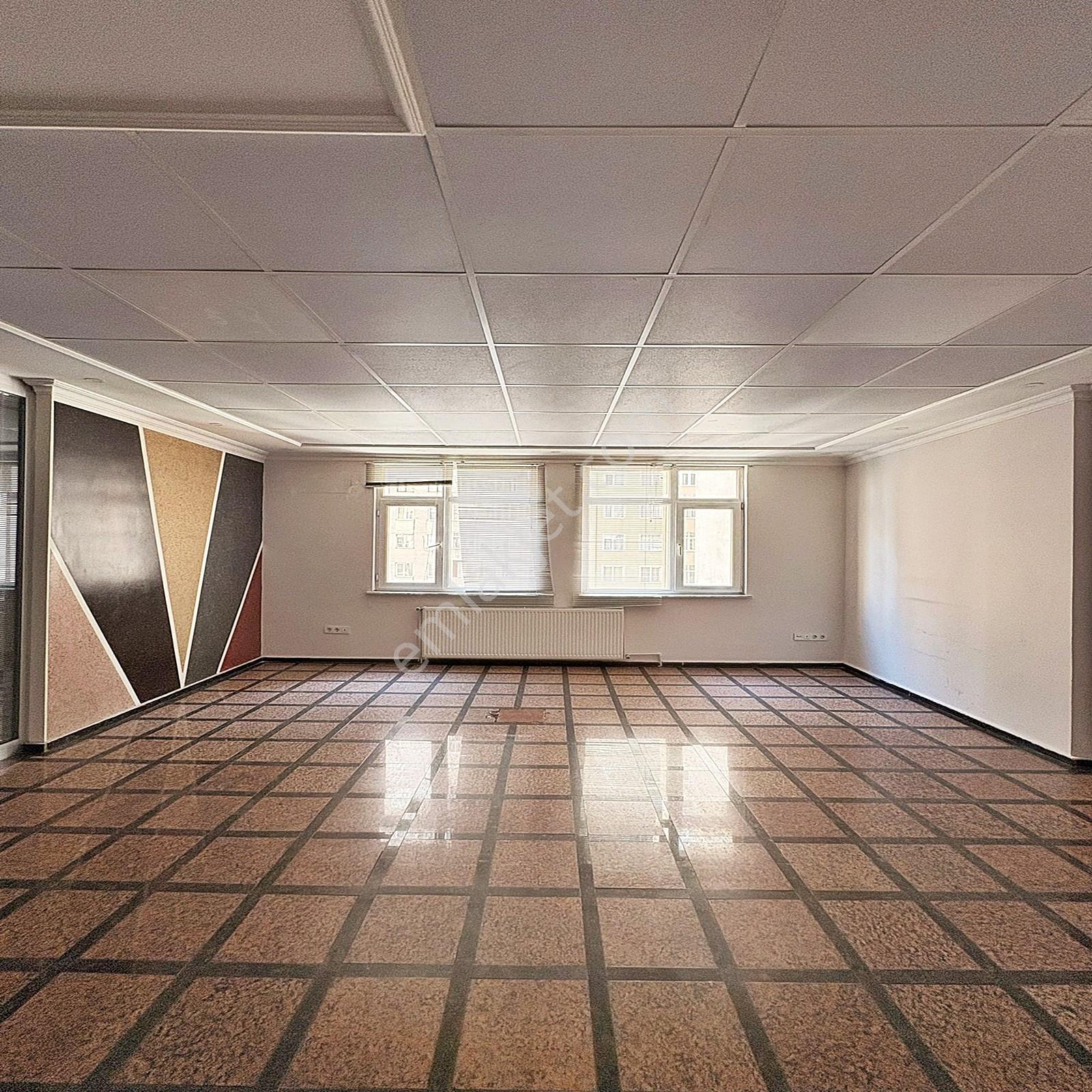 Barış Mahallesi İşyerine Uygun 3+1 Kiralık Ofis/işyeri - Görsel 12