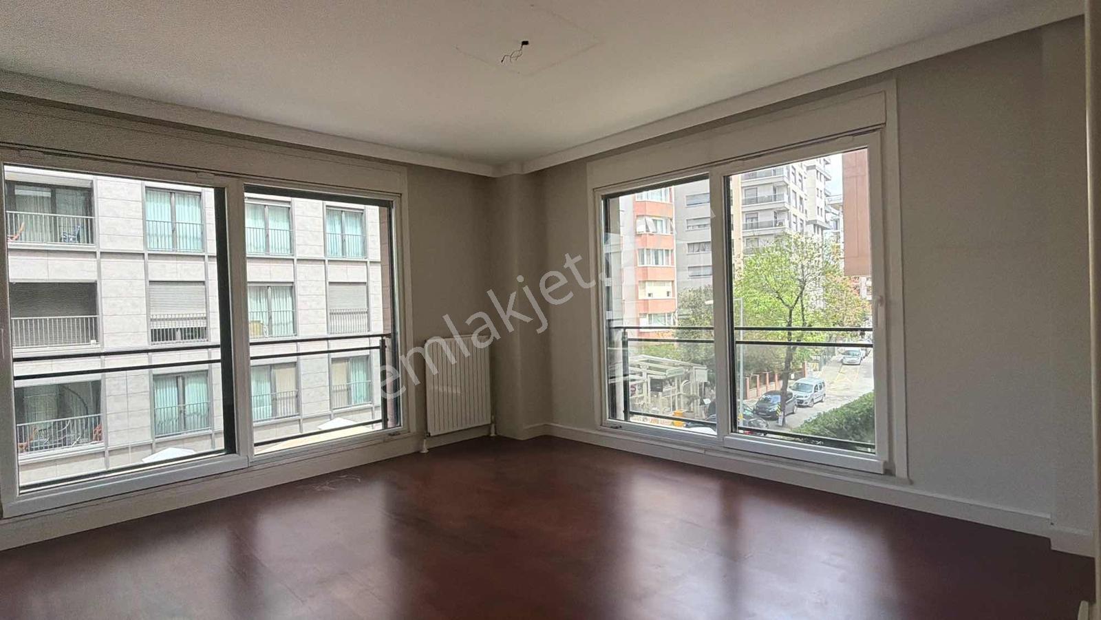 Caddebostanda- Modern 3+1-88 M² Net-otoparklı-ebeveyn Banyolu - Görsel 4
