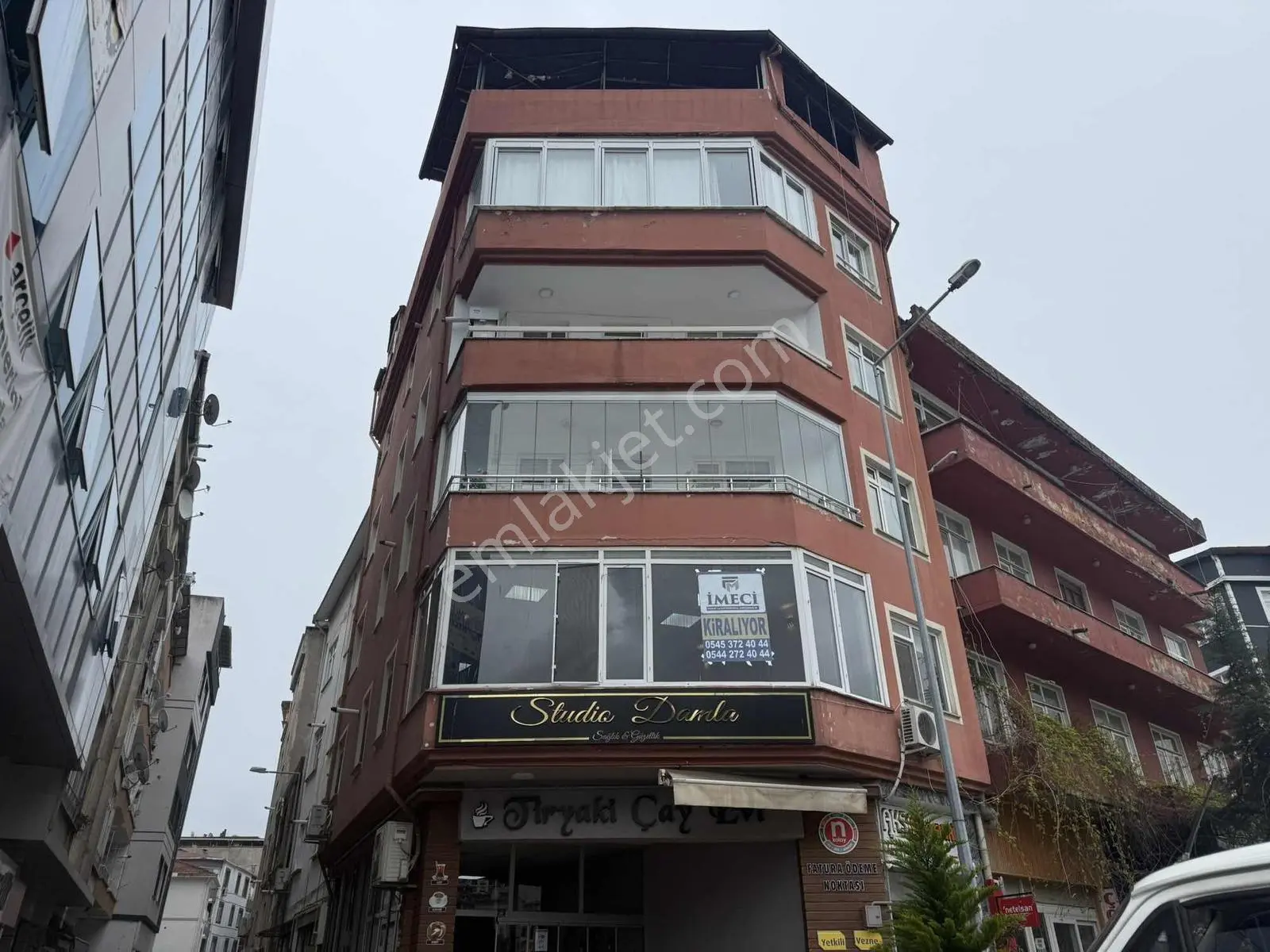 Şarkiye Mahallesi Köşe Başı Kiralık Ofis