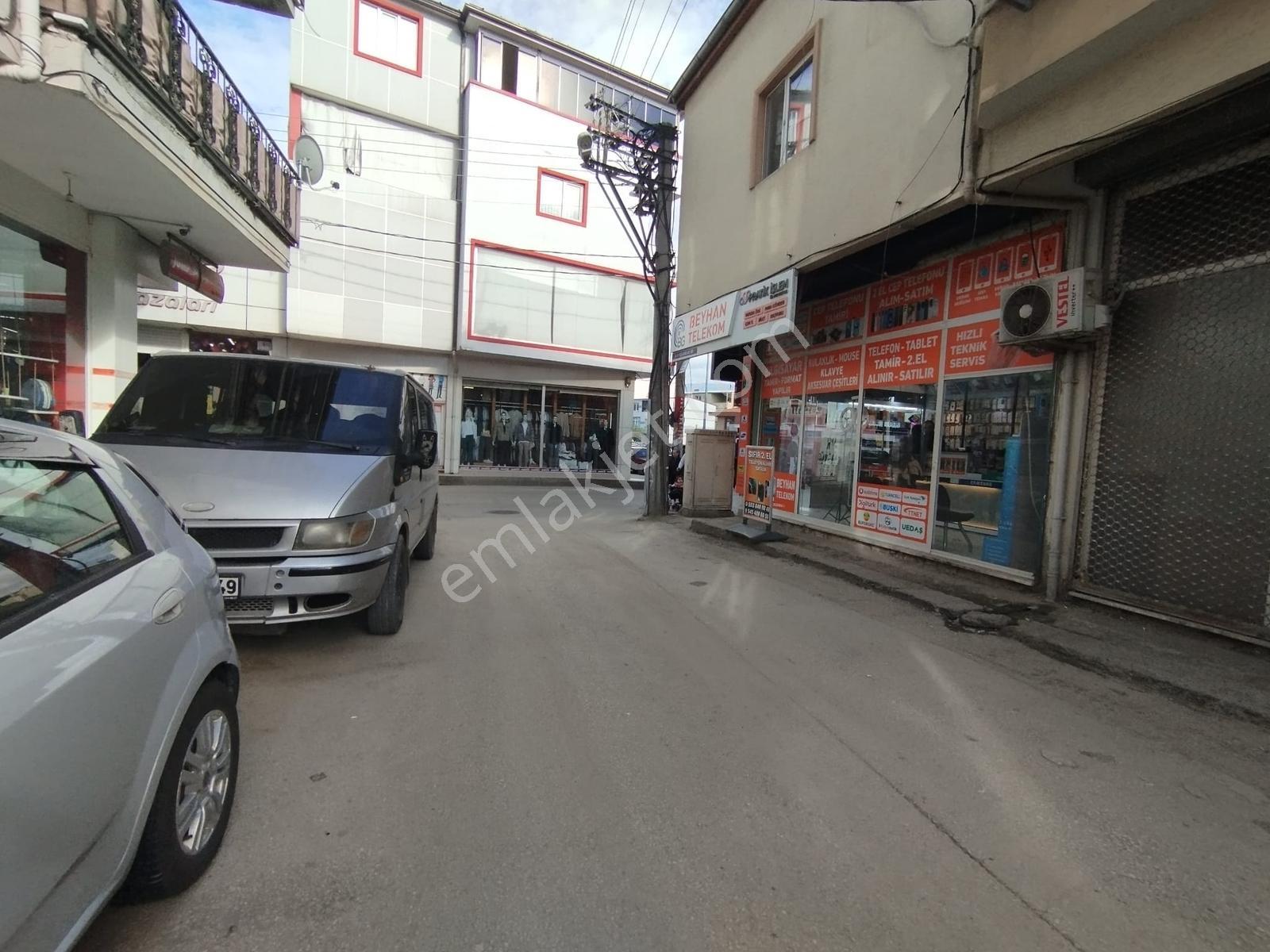 Hamitler Pazartesi Pazarına Karşı Kiralık Arsa - Görsel 6