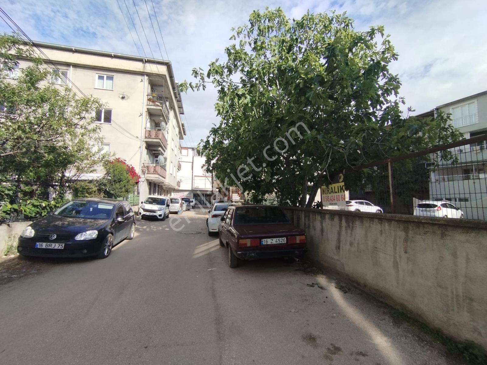 Hamitler Pazartesi Pazarına Karşı Kiralık Arsa - Görsel 13