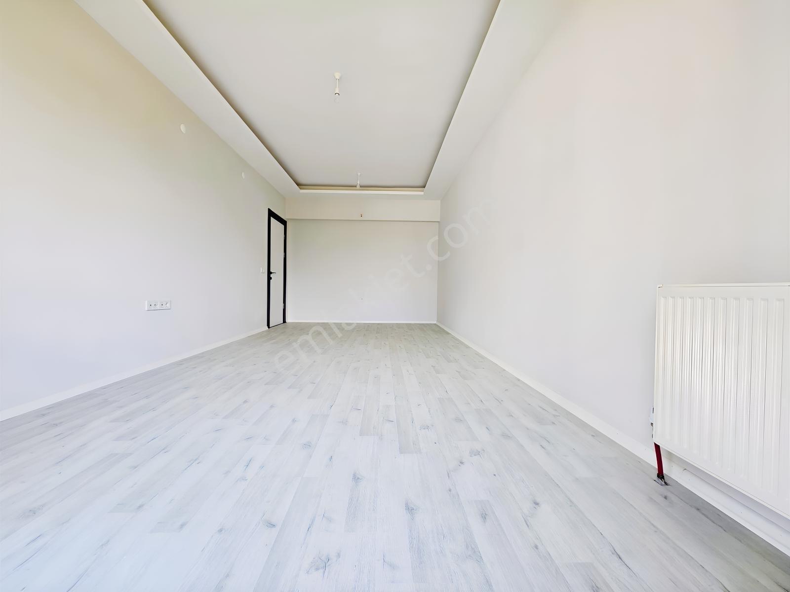 Garanti Emlak'tan, Havuzlu Sitede, 118 M², Güney Cephe, Kiralık. - Görsel 2