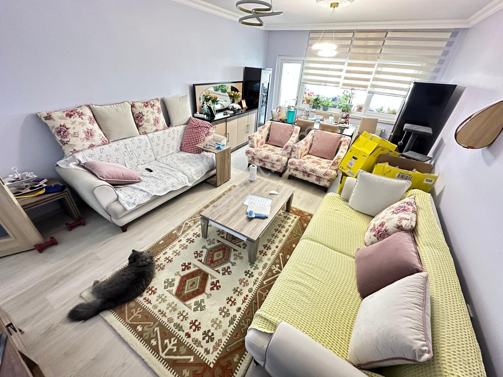 Ulukan'dn Oğuzlar'da Geniş Peyzajlı Çocuk Parklı Site İçi 3+1 !! - Görsel 7