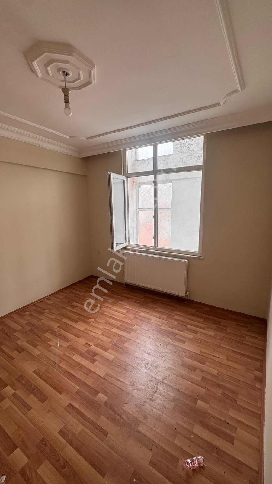 Çarşı Merkezde 135 M2 Kiralık 3+1 Daire - Görsel 3