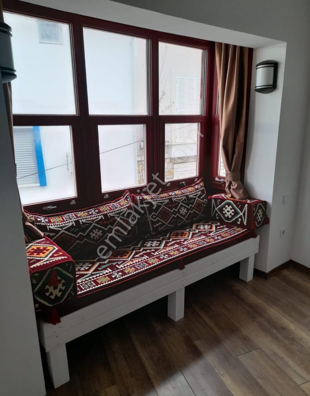 Çeşme Musalla Merkezde Köşe Konumlu Satılık 2+1 Dubleks Daire - Görsel 11