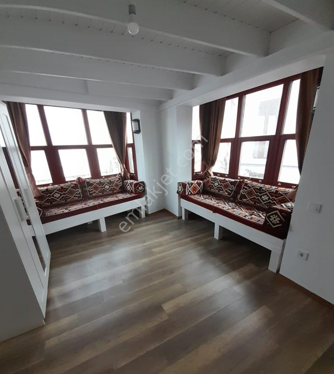 Çeşme Musalla Merkezde Köşe Konumlu Satılık 2+1 Dubleks Daire - Görsel 8