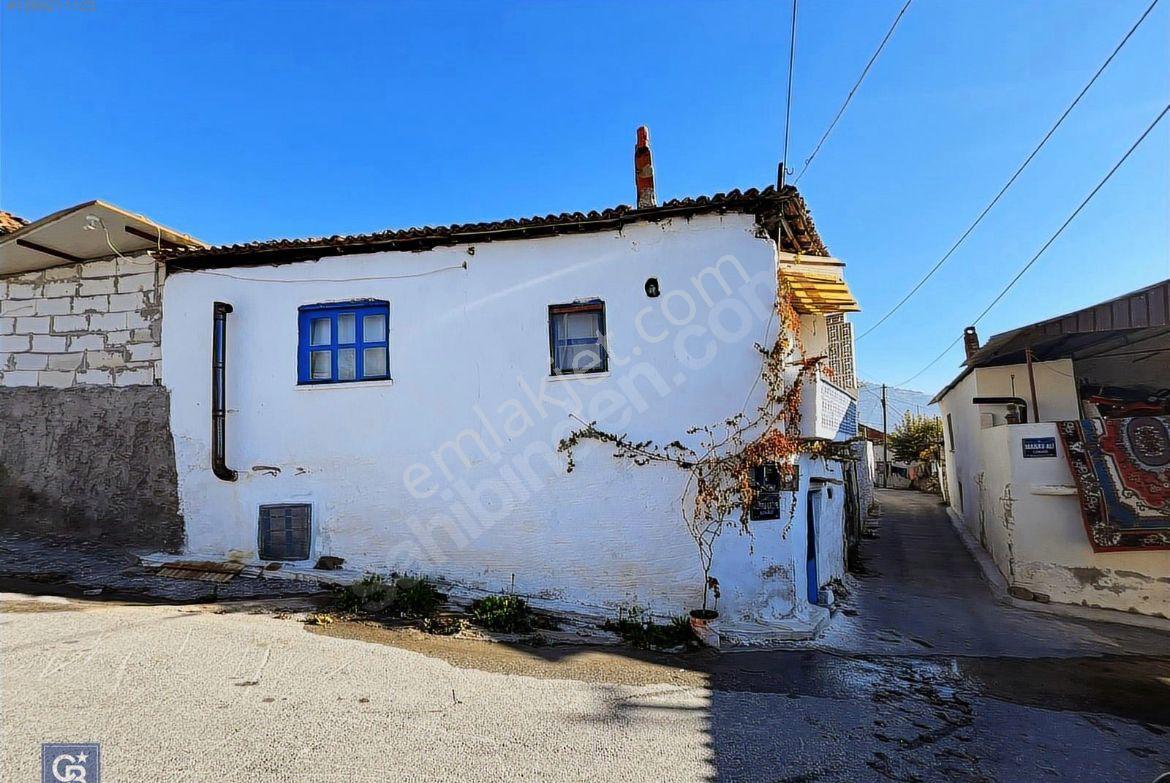 İzmir Bayındır Merkez Değerli Konumda Satılık Müstakil Ev - Görsel 22