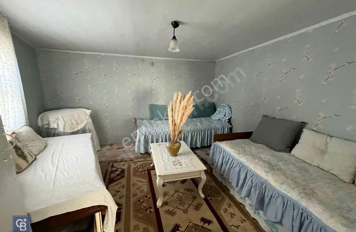 İzmir Bayındır Merkez Değerli Konumda Satılık Müstakil Ev - Görsel 4