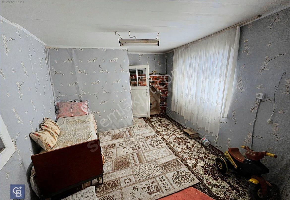 İzmir Bayındır Merkez Değerli Konumda Satılık Müstakil Ev - Görsel 8
