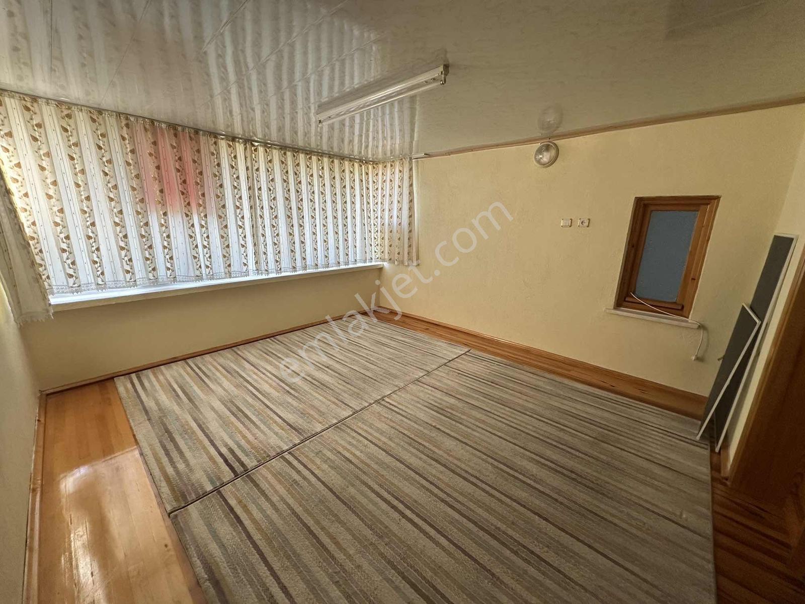 Meramın Gözdesi Lalebahçede Ultra Geniş Satılık Villa - Görsel 31