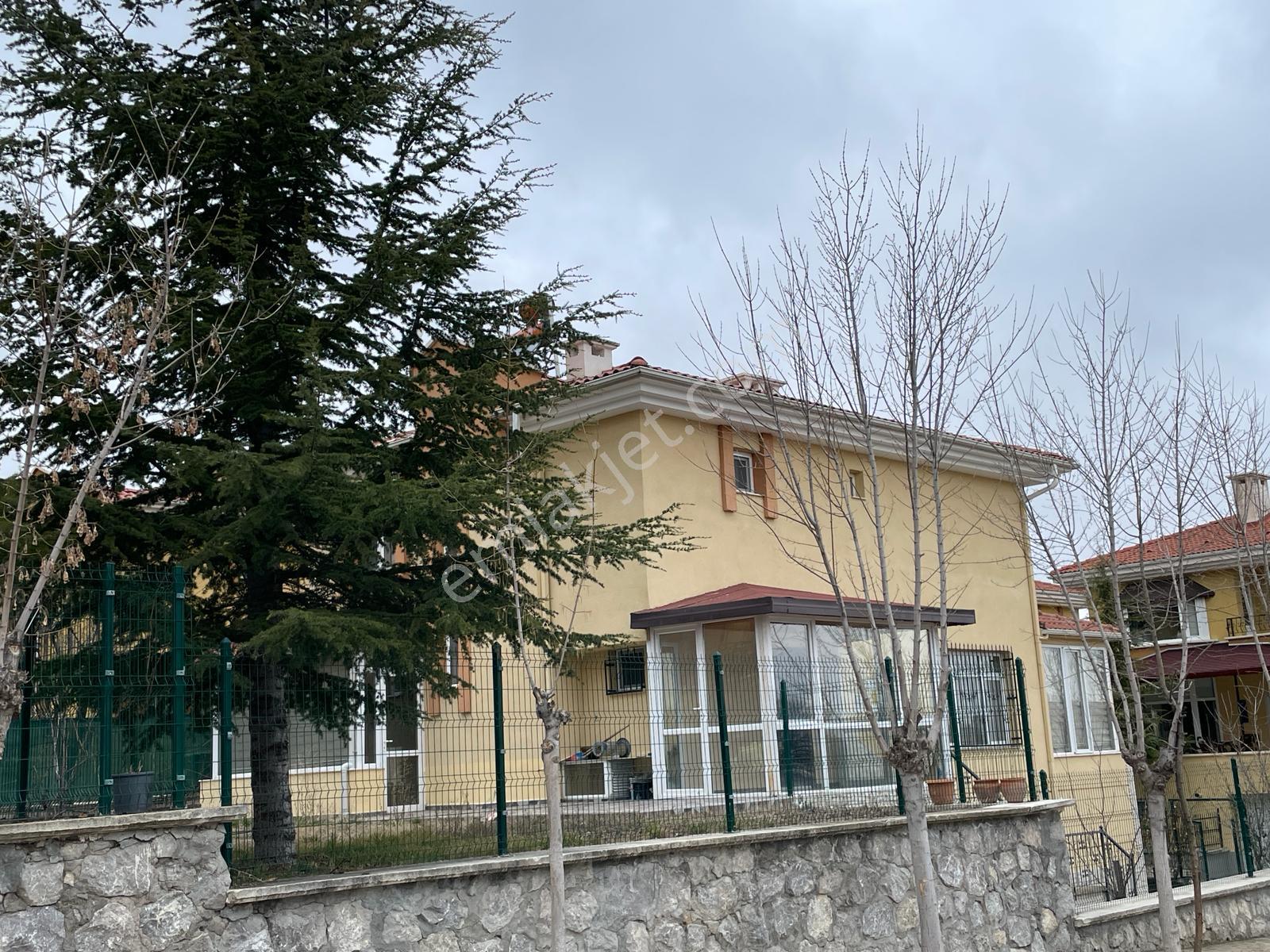 Ankara Çayyolu Teda Villalarında Full Yapılı Manzaralı Satılık Villa - Görsel 4