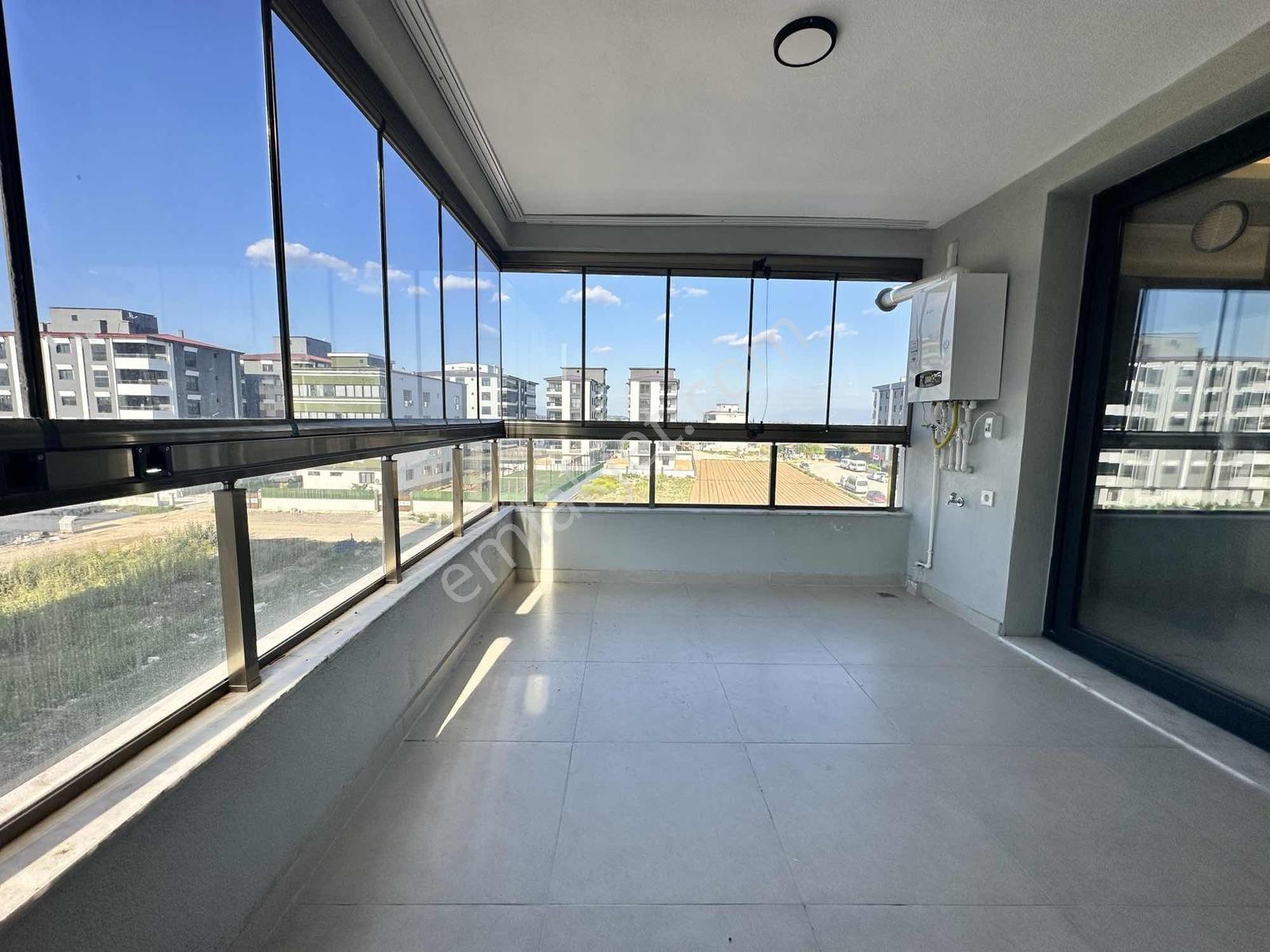 ( Bir Haftalığına Fiyat Düştü) Torbalıda Sağlık Ocağı Yanı Daire - Görsel 28