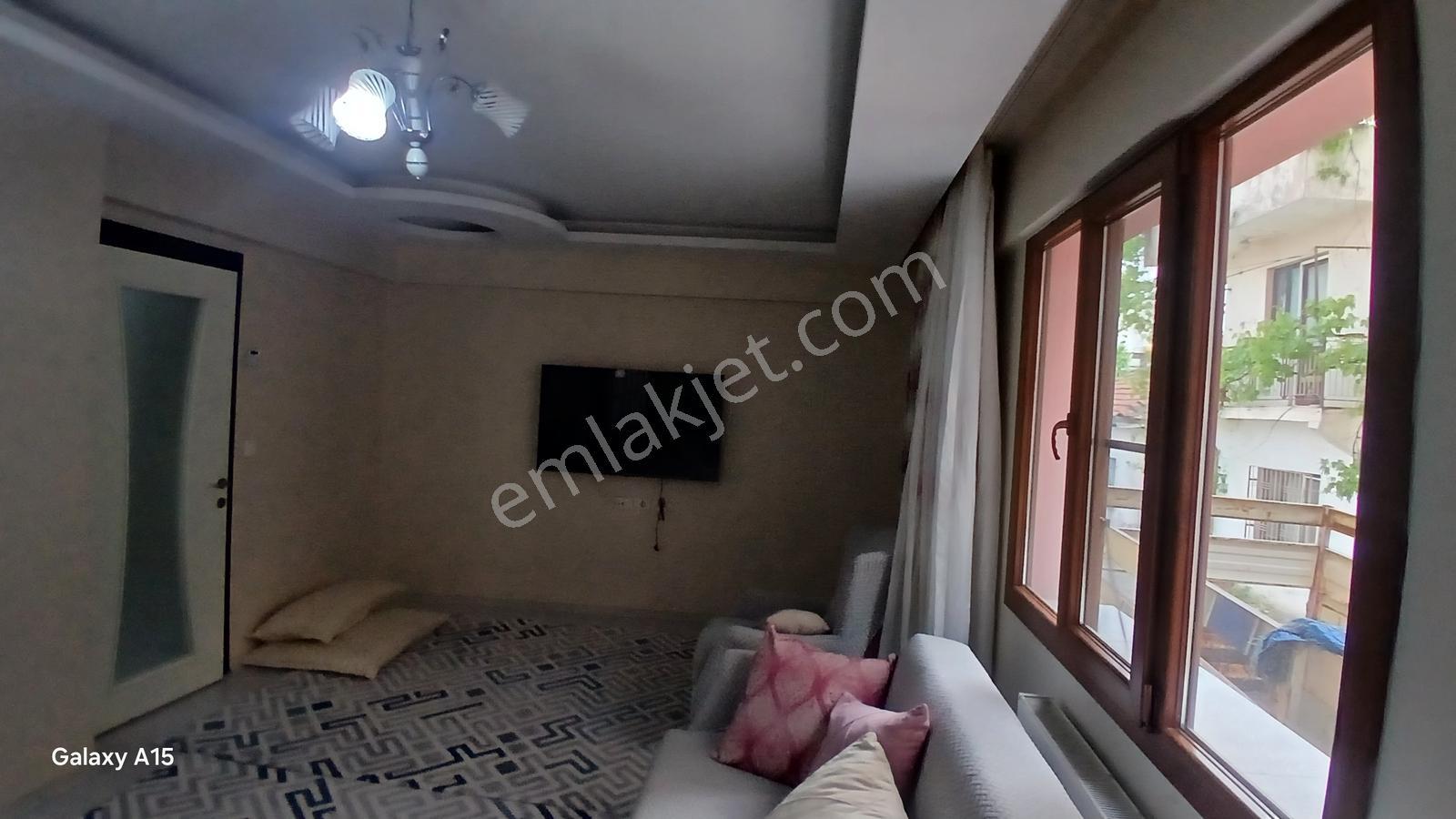İncirliova İstiklal'de Ultra Geniş 92 Metre Kare 2+1 - Görsel 23