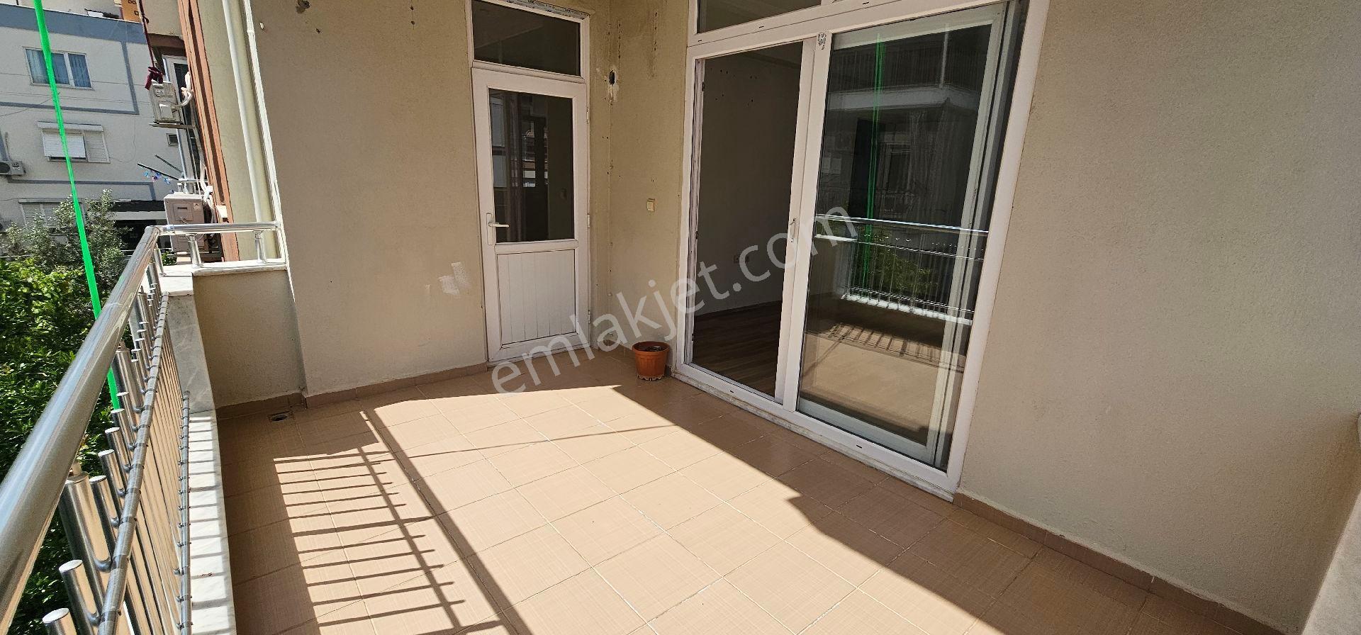 Sarılar Mahallesinde Kiralık Kapalı Mutfak Geniş 2+1 Daire - Görsel 22