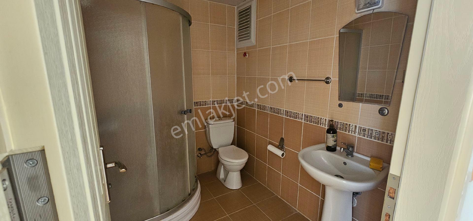 Sarılar Mahallesinde Kiralık Kapalı Mutfak Geniş 2+1 Daire - Görsel 23