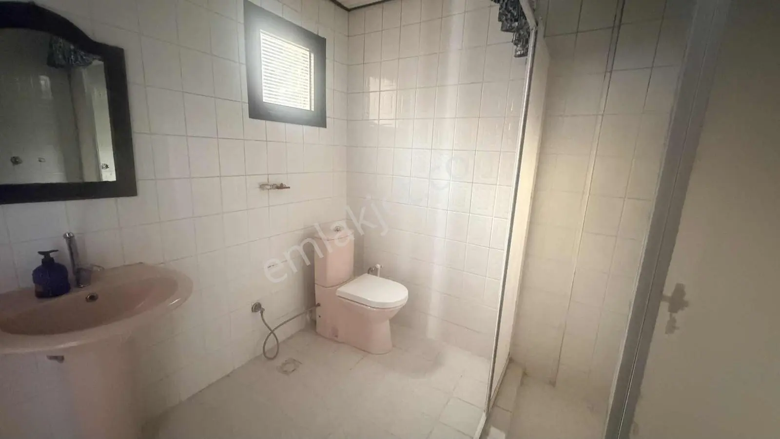 Karşıyaka Alaybeyde 3+1 Köşe Daire - Görsel 3