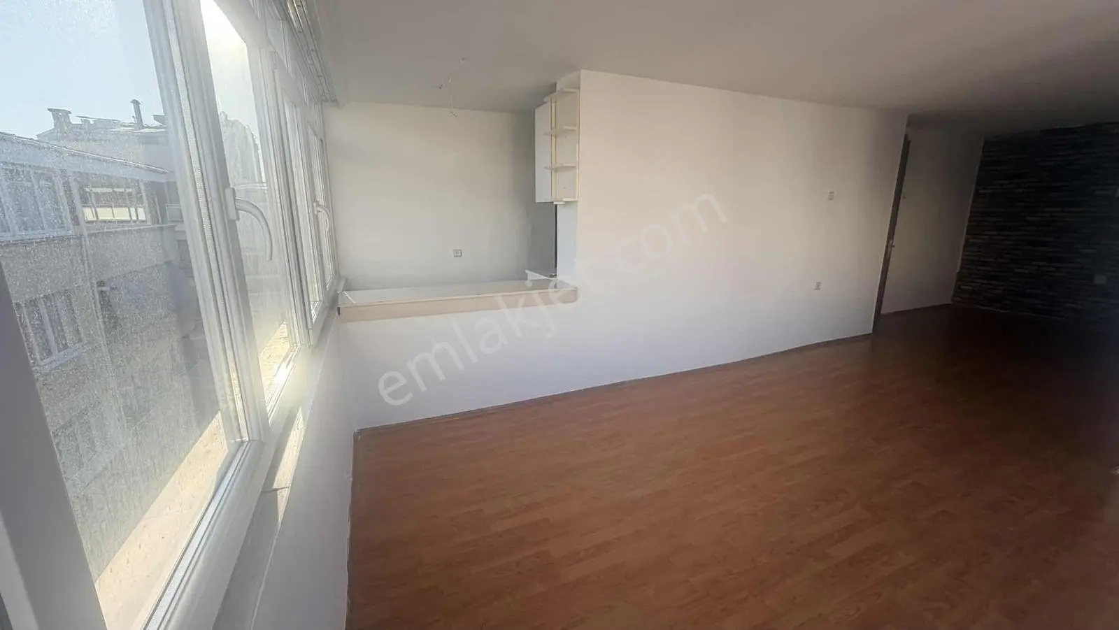 Karşıyaka Alaybeyde 3+1 Köşe Daire - Görsel 14