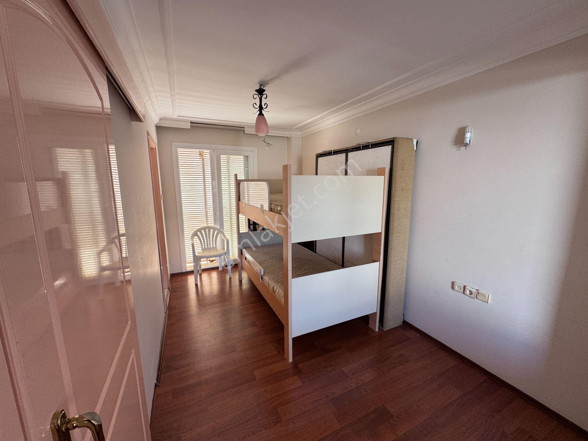 Denize Sıfır Artemis Sitesinde 3+1 Deniz Manzaralı Yazlık Villa - Görsel 25
