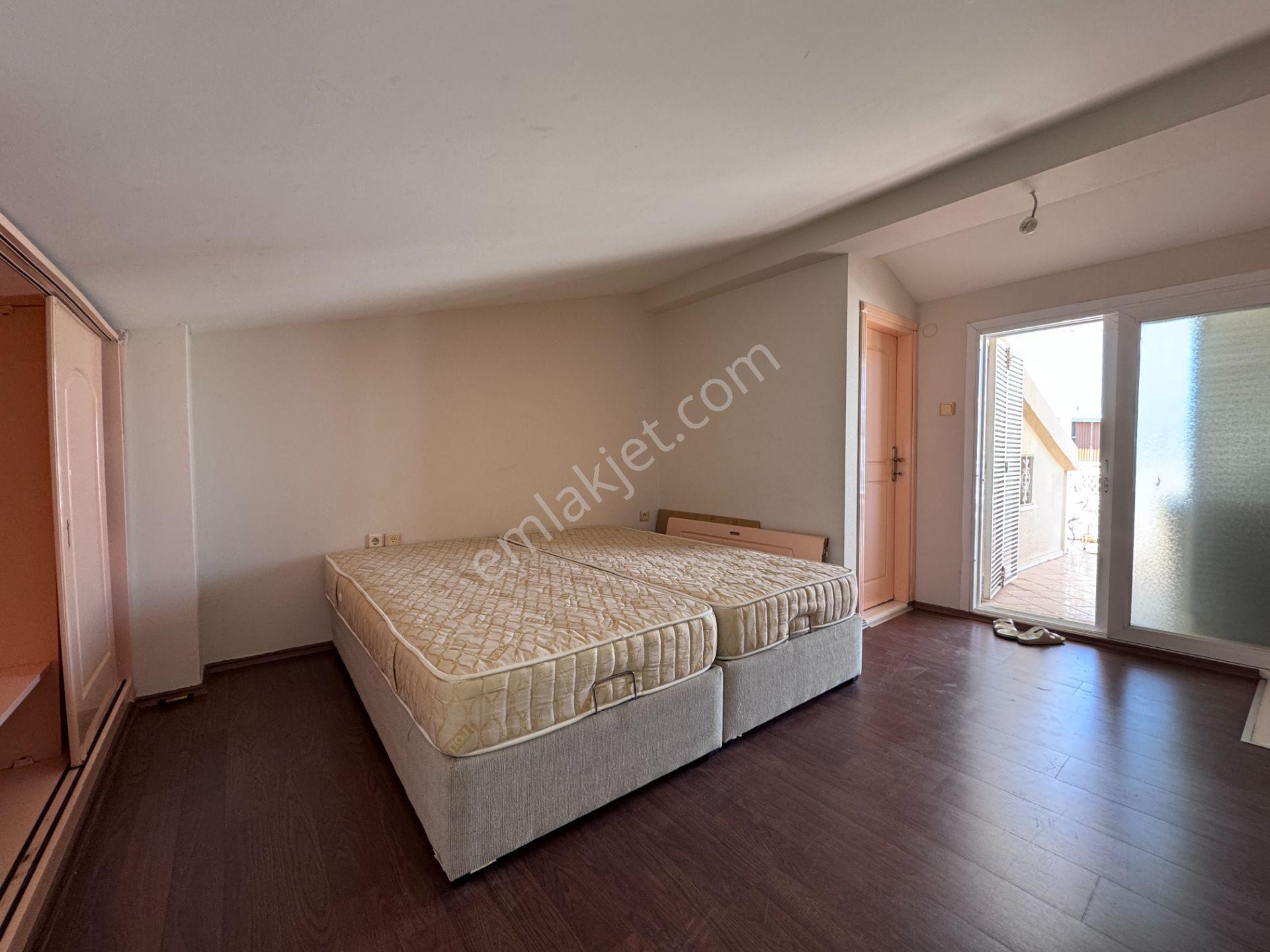Denize Sıfır Artemis Sitesinde 3+1 Deniz Manzaralı Yazlık Villa - Görsel 22