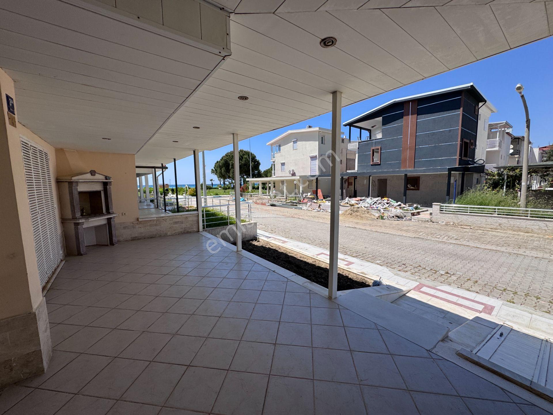 Denize Sıfır Artemis Sitesinde 3+1 Deniz Manzaralı Yazlık Villa - Görsel 8