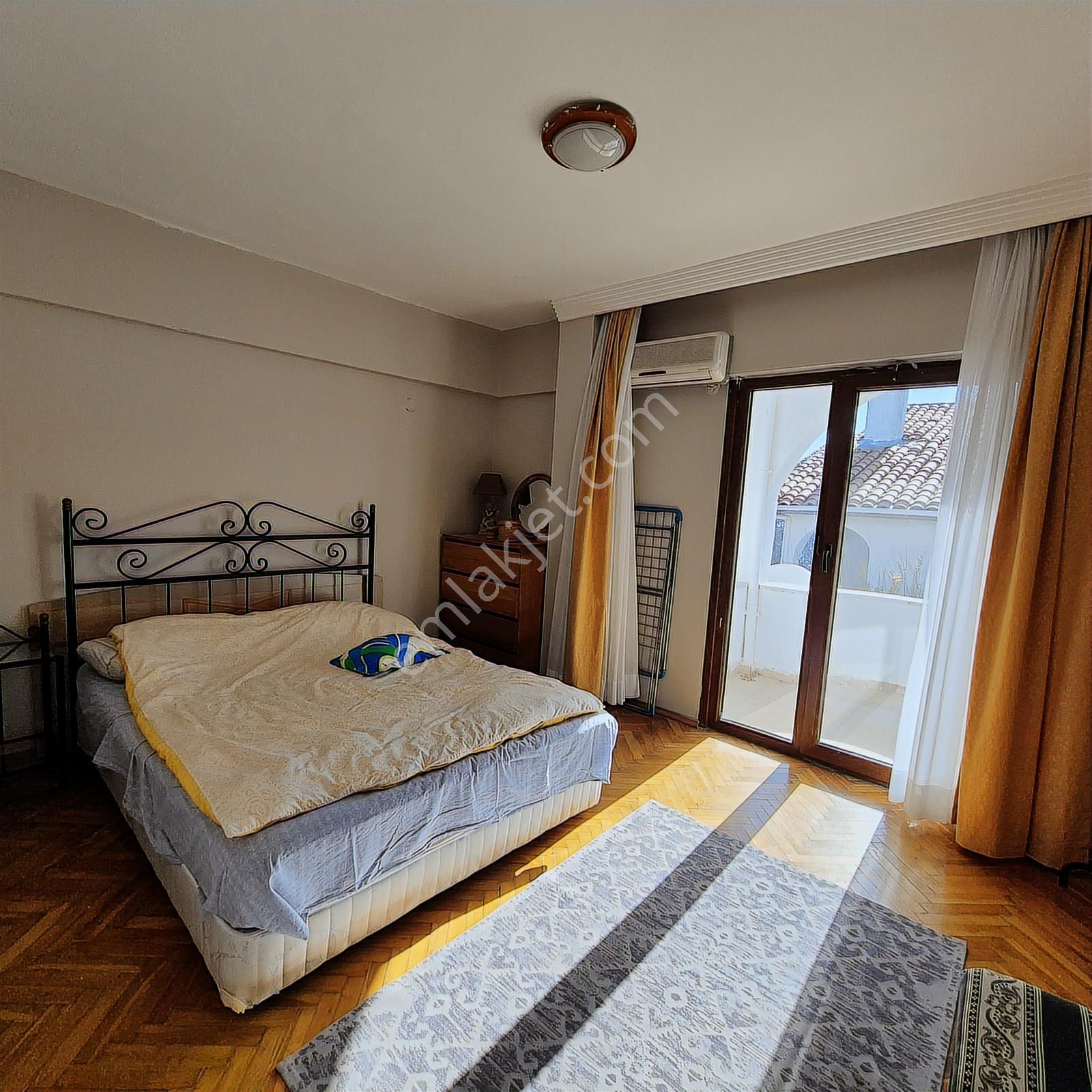 Silivri Selimpaşa Denize Sıfır Havuzlu Site İçinde Satılık Villa - Görsel 22