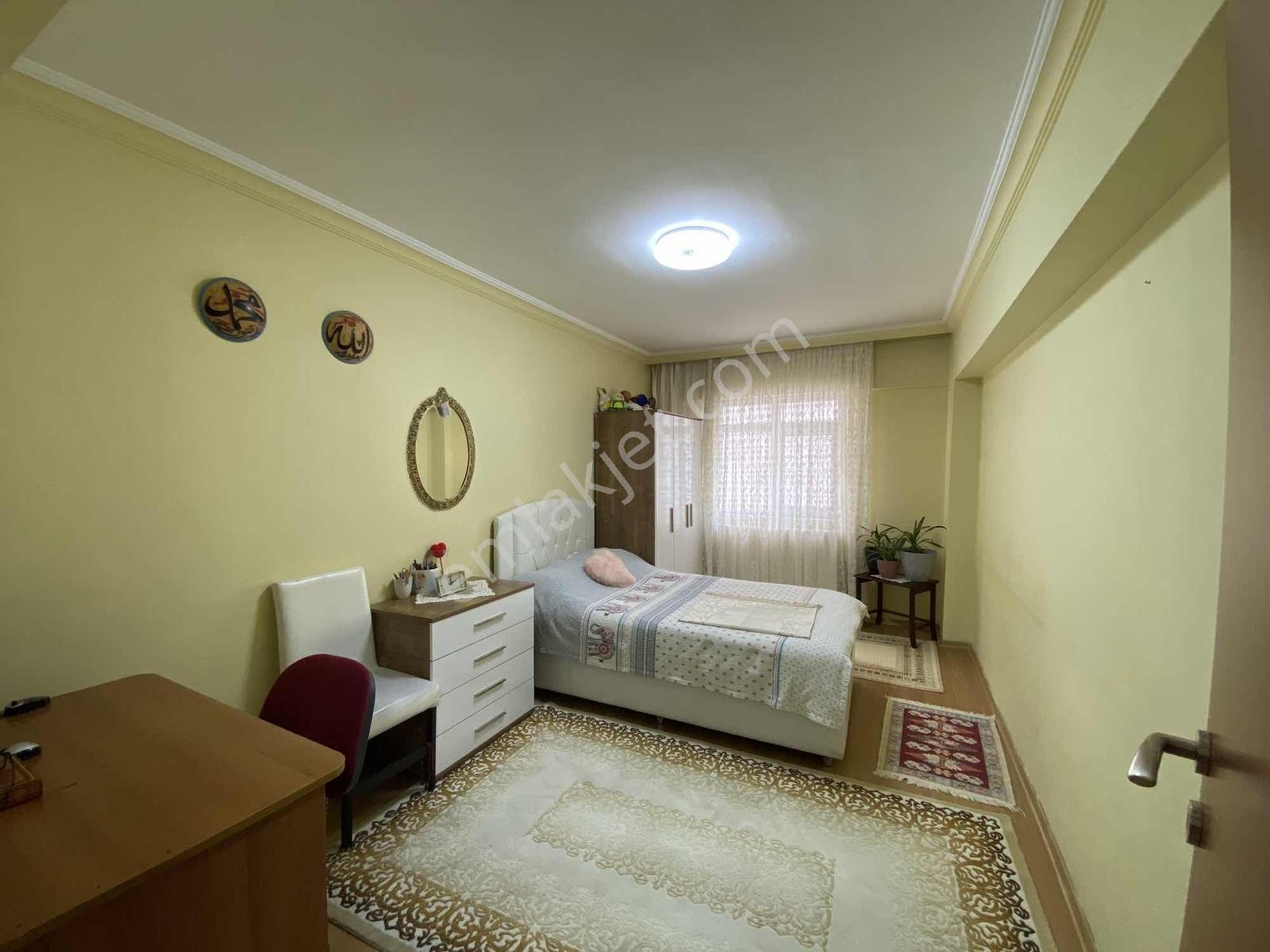 30 Ağustos'da Kilerli Otoparklı 130 M Net 3+1 Satılık Daire - Görsel 27