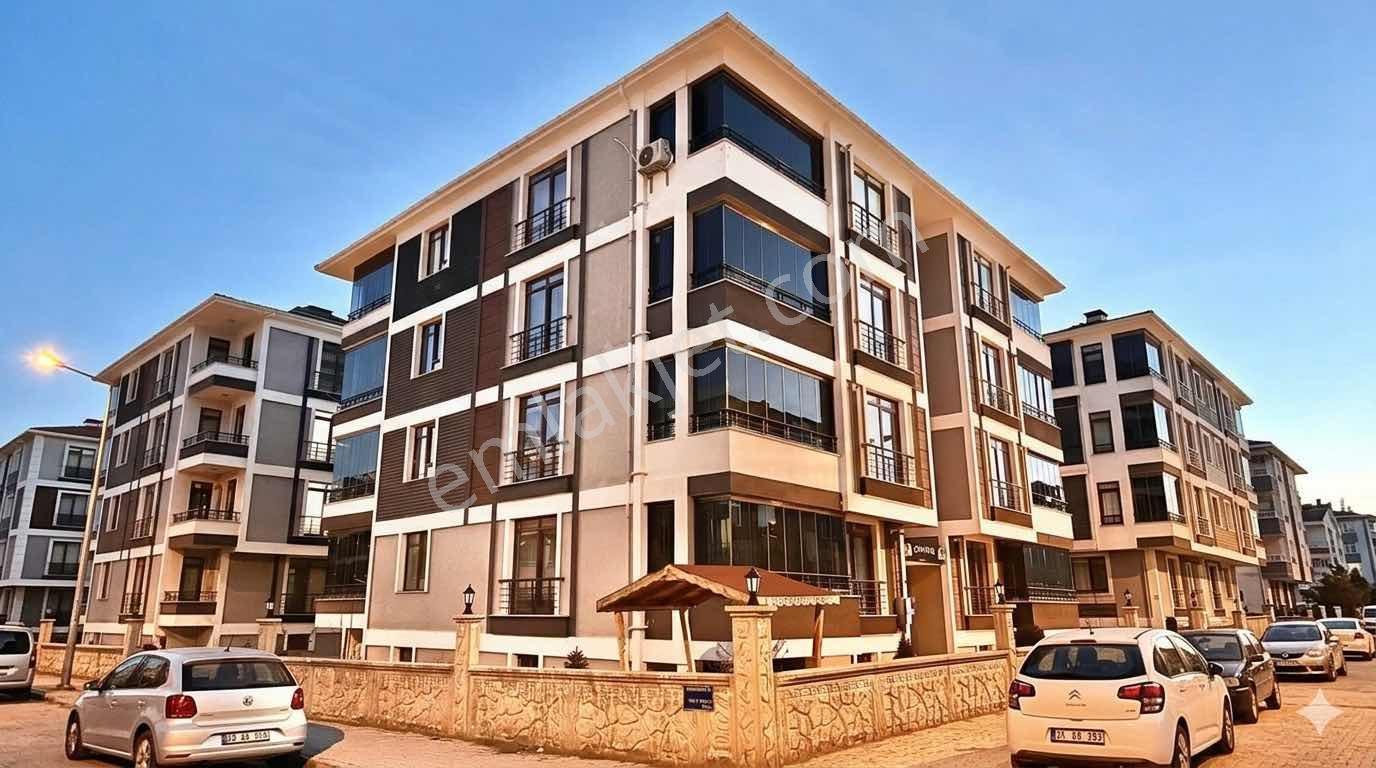 Remax Dem'den Demirkent Cihangir Sitesinde Satılık Daire - Görsel 11