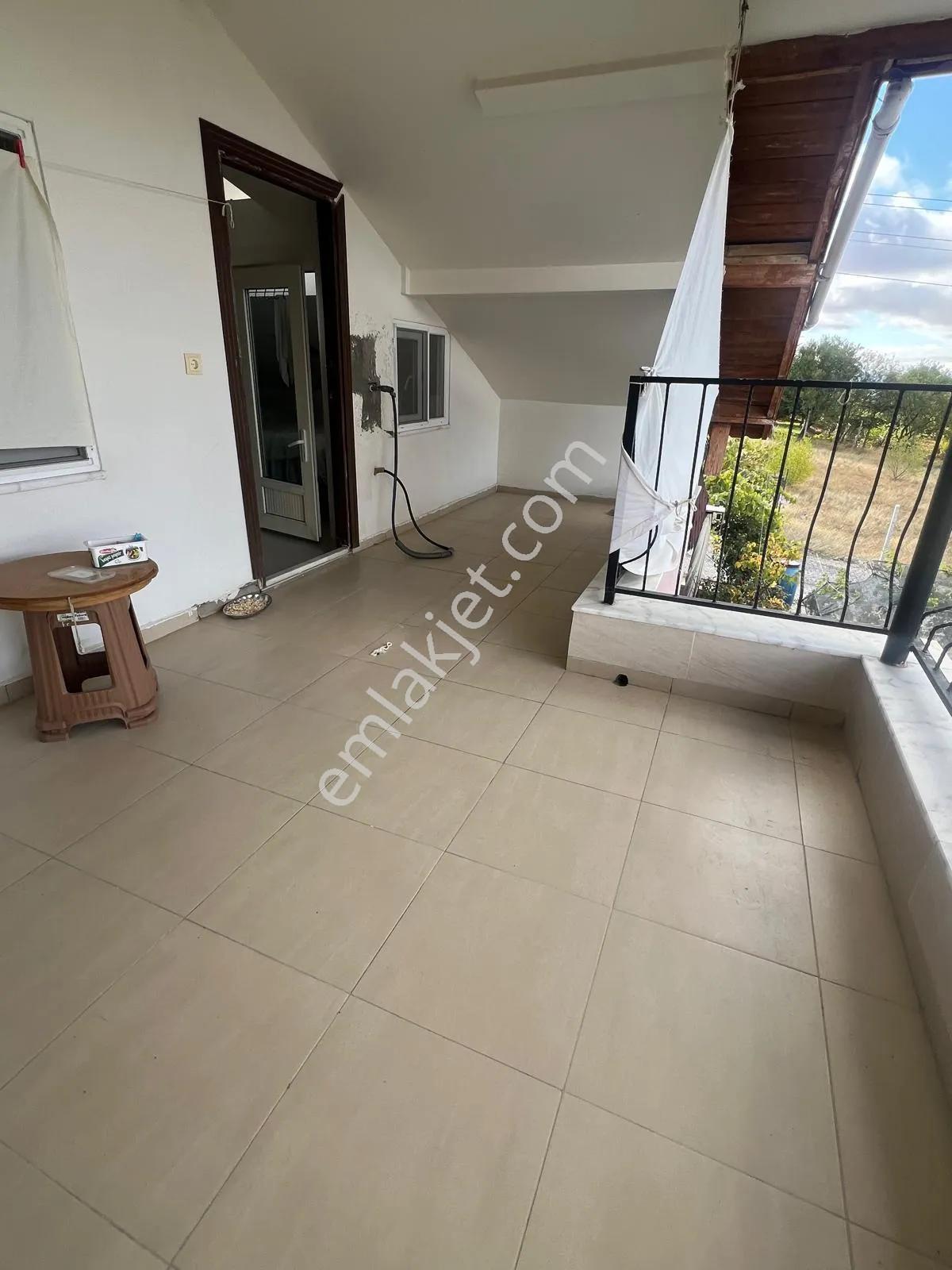 Avukatlar Sitesinde 2 Katlı Satılık Villa - Görsel 5