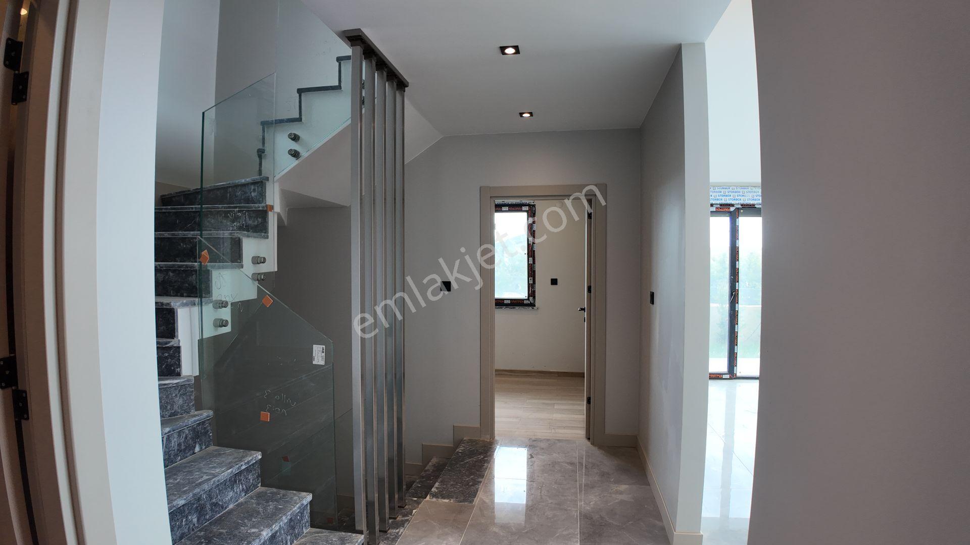 Re/max Land'den Ambardere'de 320 M² Müstakil Havuzlu 6+2 Villa! - Görsel 10