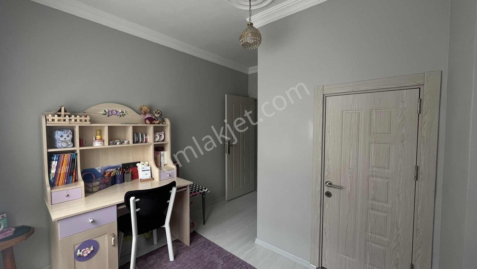 Rw Taka | Okullar Bölgesinde Eşyalı Satılık 5+1 Dubleks Daire - Görsel 27