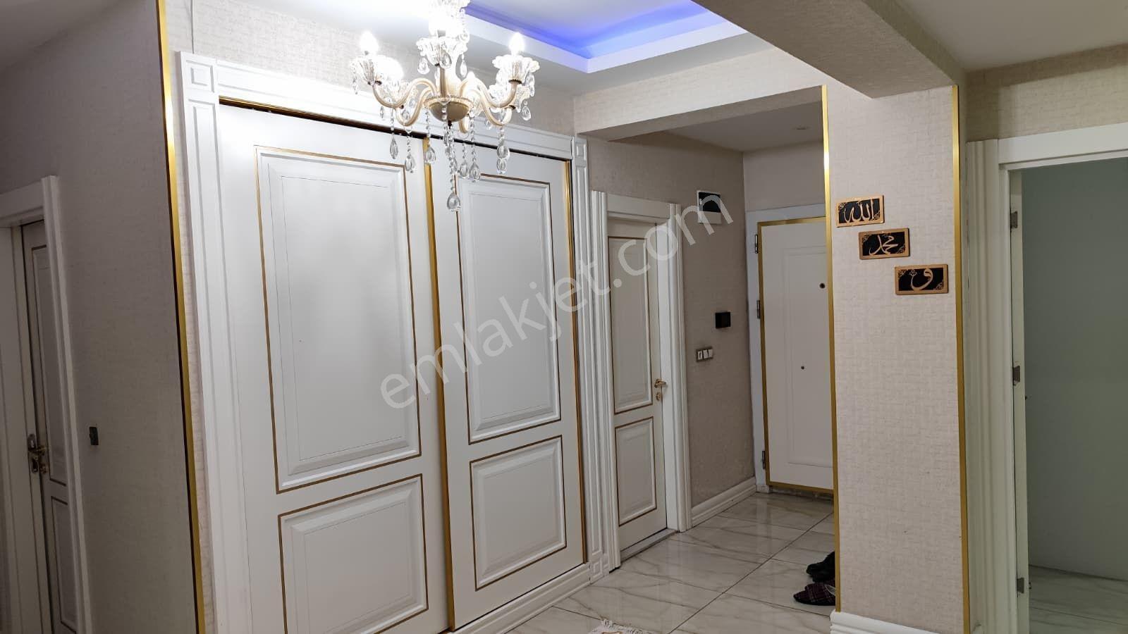 Rota'dan Muazzam Yerde Satılık Daire - Görsel 15